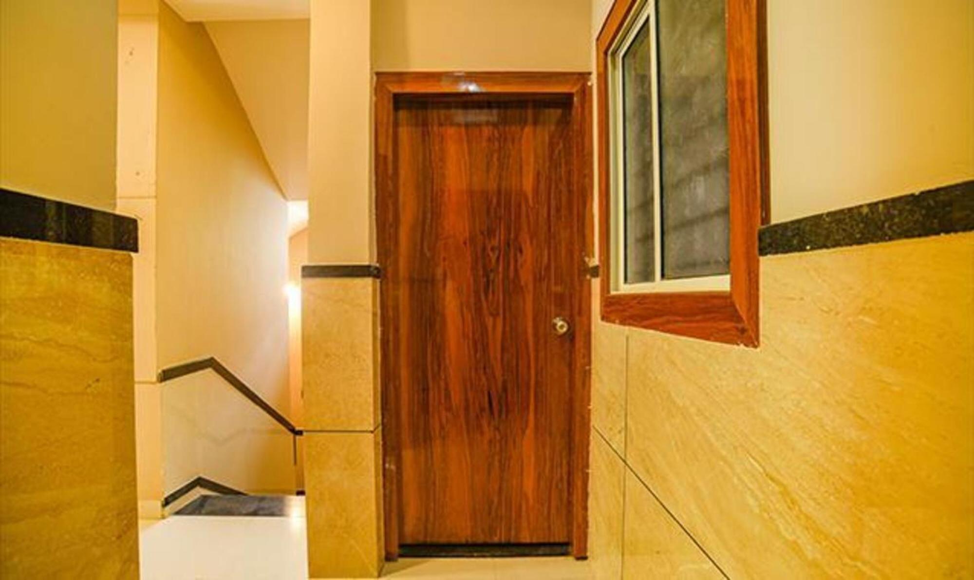 Fabhotel Royal Palace إندور المظهر الخارجي الصورة